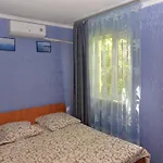 בית הארחה Domik Na Fontane