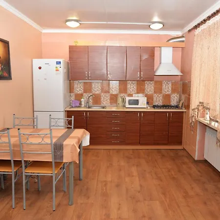 Гостьовий будинок Domik Na Fontane *