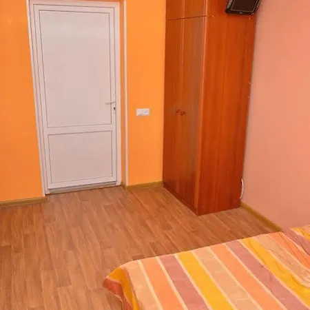 Гостьовий будинок Domik Na Fontane *