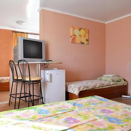 Domik Na Fontane Guest house