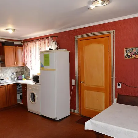 Domik Na Fontane Guest house *