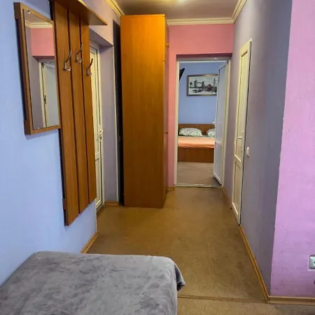 Domik Na Fontane Guest house *